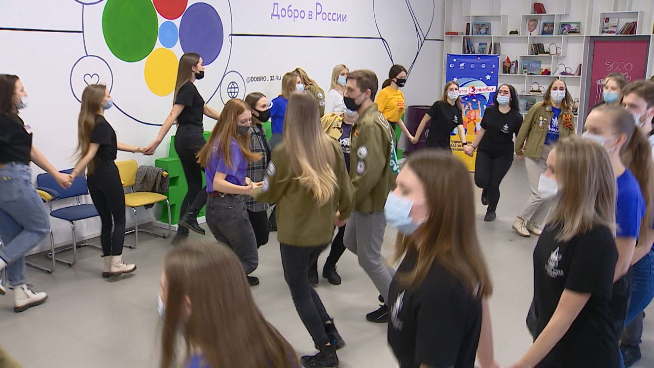 Брянская «Школа вожатых» начинает подготовку наставников для студенческих отрядов