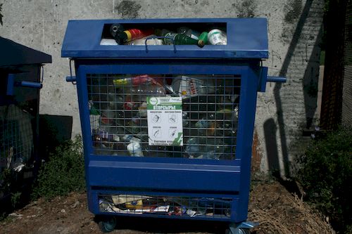 Нововведения по раздельному сбору отходов объясняют карачевцам