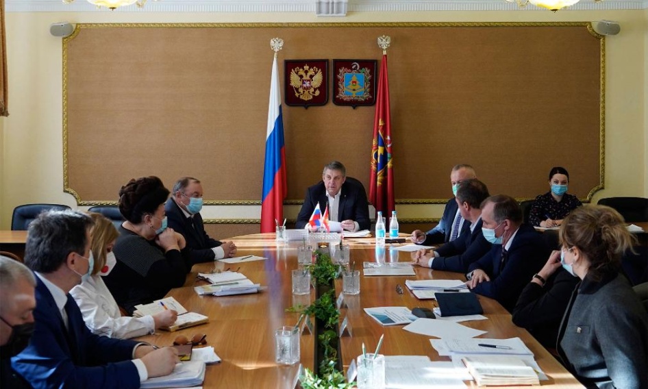 В Брянске прошло совещание по вопросам формирования цен на квадратный метр жилья