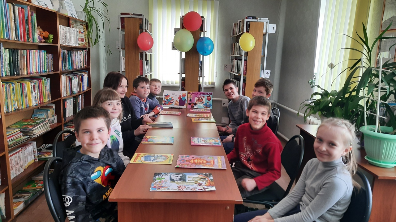 В карачевской библиотеке прошло мероприятие «В гости к дедушке Корнею»