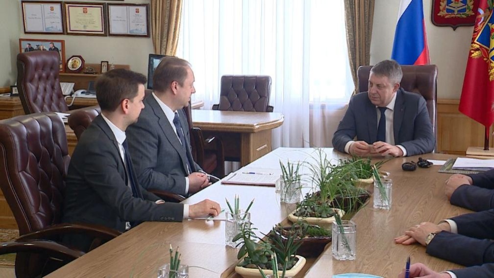 Брянский губернатор обсудил удержание цен на продукты с руководством торговой сети«Магнит»