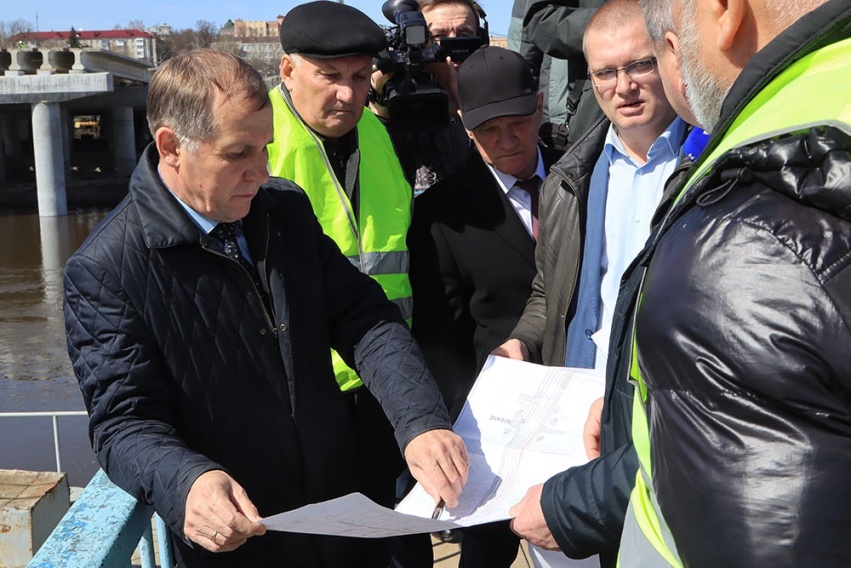 Александр Богомаз прокомментировал чудовищную провокацию в поселке Климово