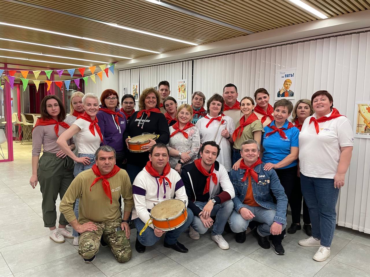 Всем — артековский привет!