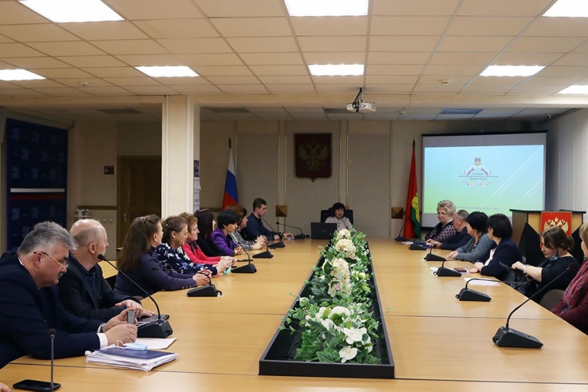 В Брянской горадминистрации обсудили деятельность ТОСов