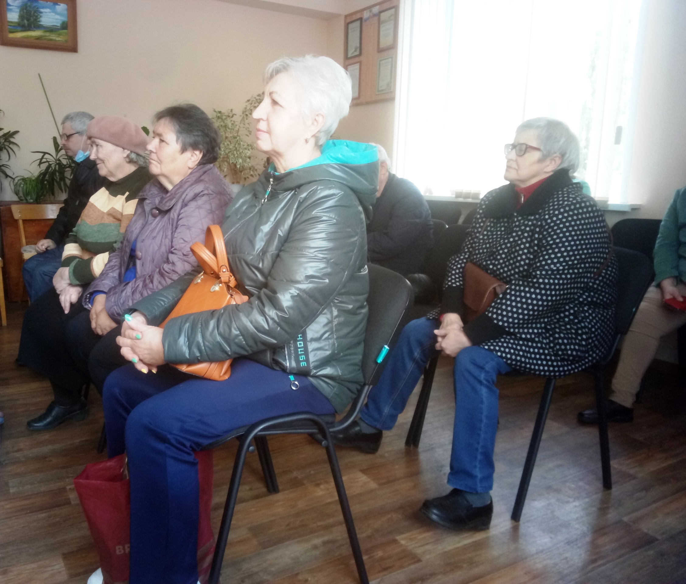 В Карачевской районной библиотеке прошло очередное заседание клуба «Доброта»