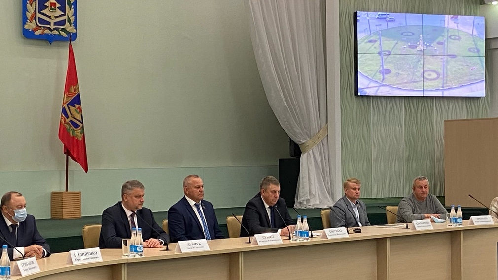 В Брянске проходит совещание для делегации ЛНР и ДНР по практикам в АПК