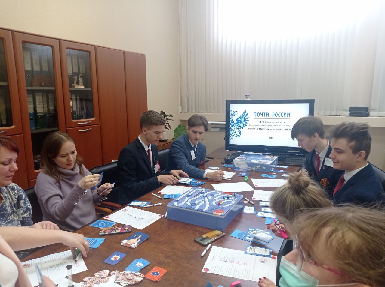 Брянские школьники могут определиться с профессией с помощью игры