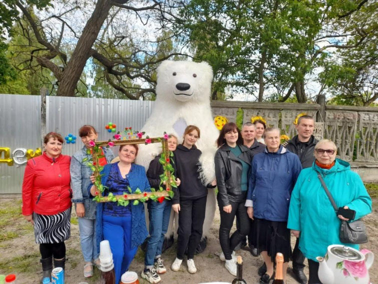 В Брянске празднично отметили Международный День соседей
