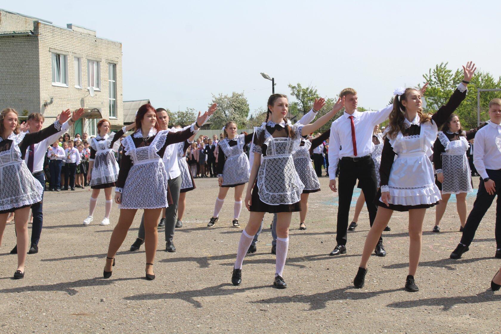 Последний звонок: грусть расставания