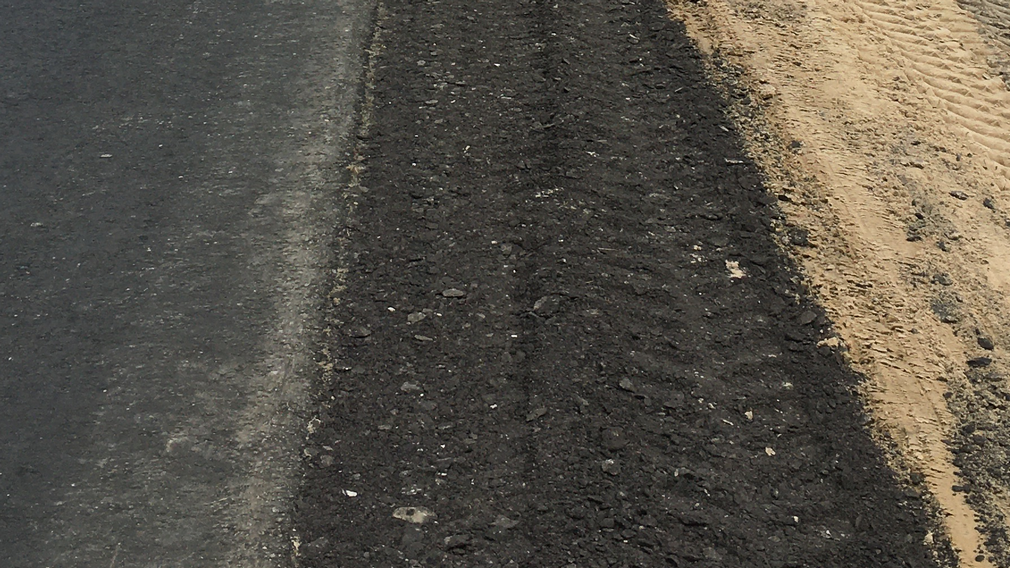 В Брянской области в этом году обновят 1,5 км дороги Погар-Гремяч