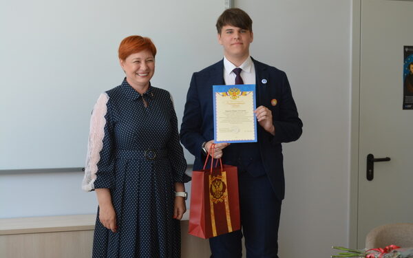 В брянской «ОГМЕ» прошла встреча с призёрами Всероссийской олимпиады школьников-2022