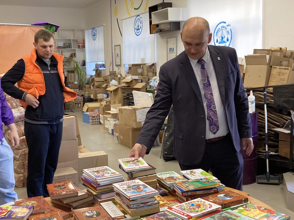 Брянцы собрали очередную партию гуманитарной помощи для жителей ЛДНР