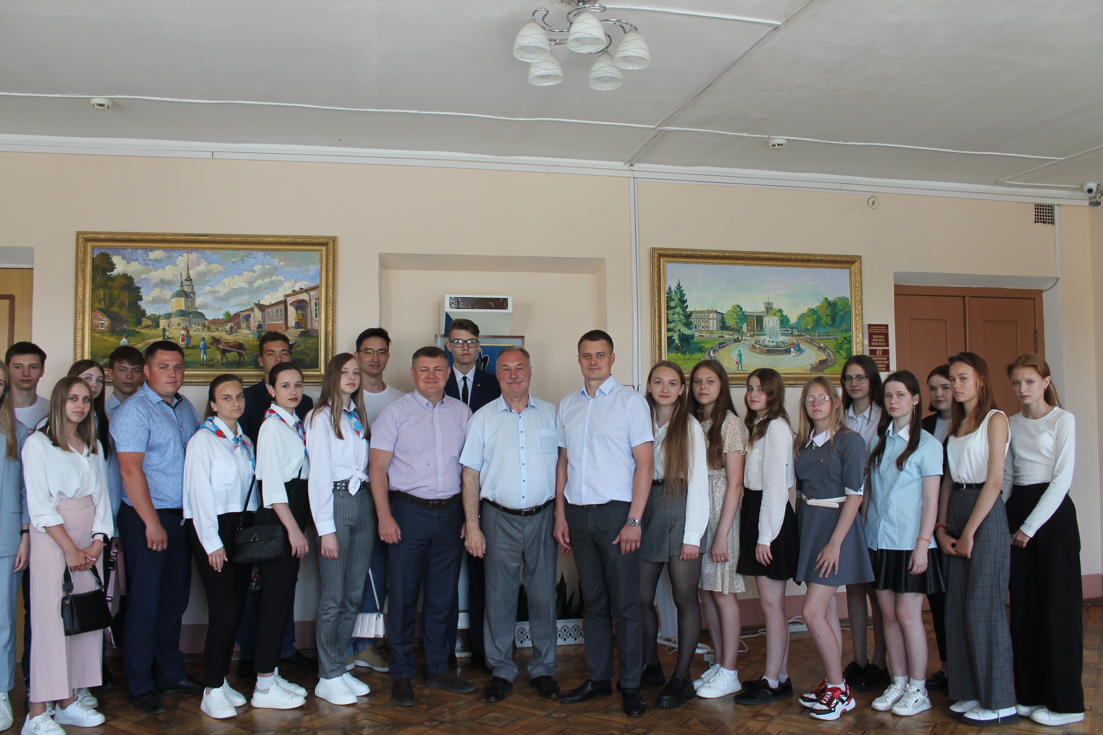 В  Карачеве  прошел   диалог с молодежью