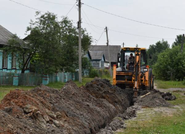В Клетне по программе «Чистая вода» строят водопровод