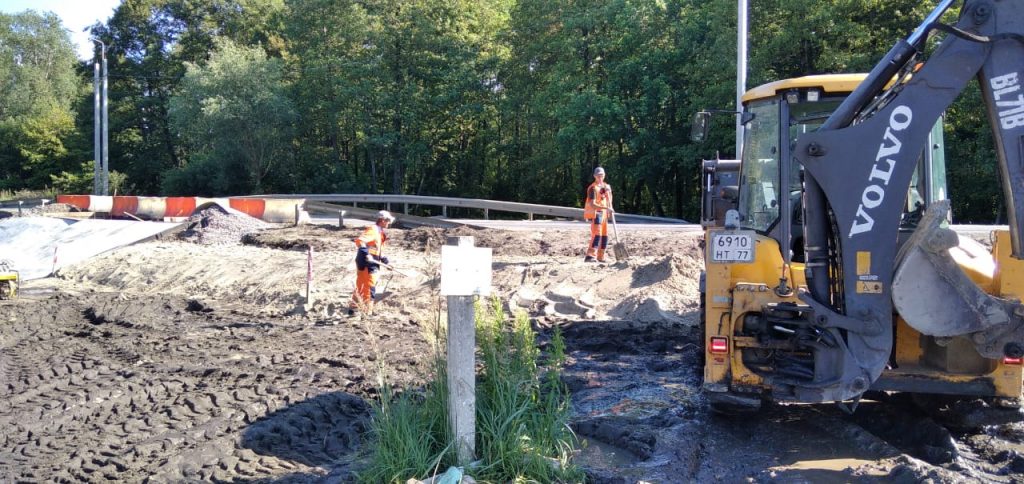 В деревне Глаженка Брянского района завершается ремонт моста