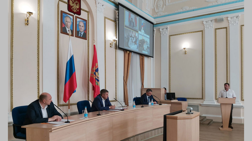 В Брянске обсудили реализацию нацпроекта «Жилье и городская среда»