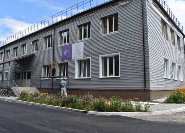 На Брянщине в Клетнянской ДШИ завершается капремонт