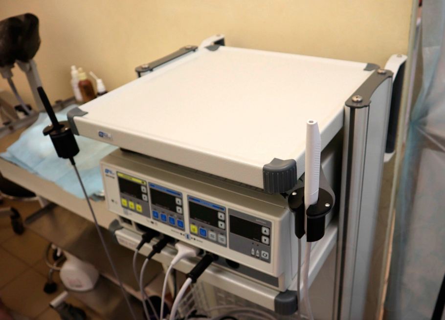 В брянские больницы почтупили новые кольпоскопы и гинекологические аппараты