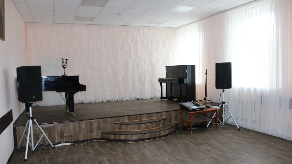 В брянском Стародубе в рамках нацпроекта «Культура» обновили ДШИ им. А.И. Рубца