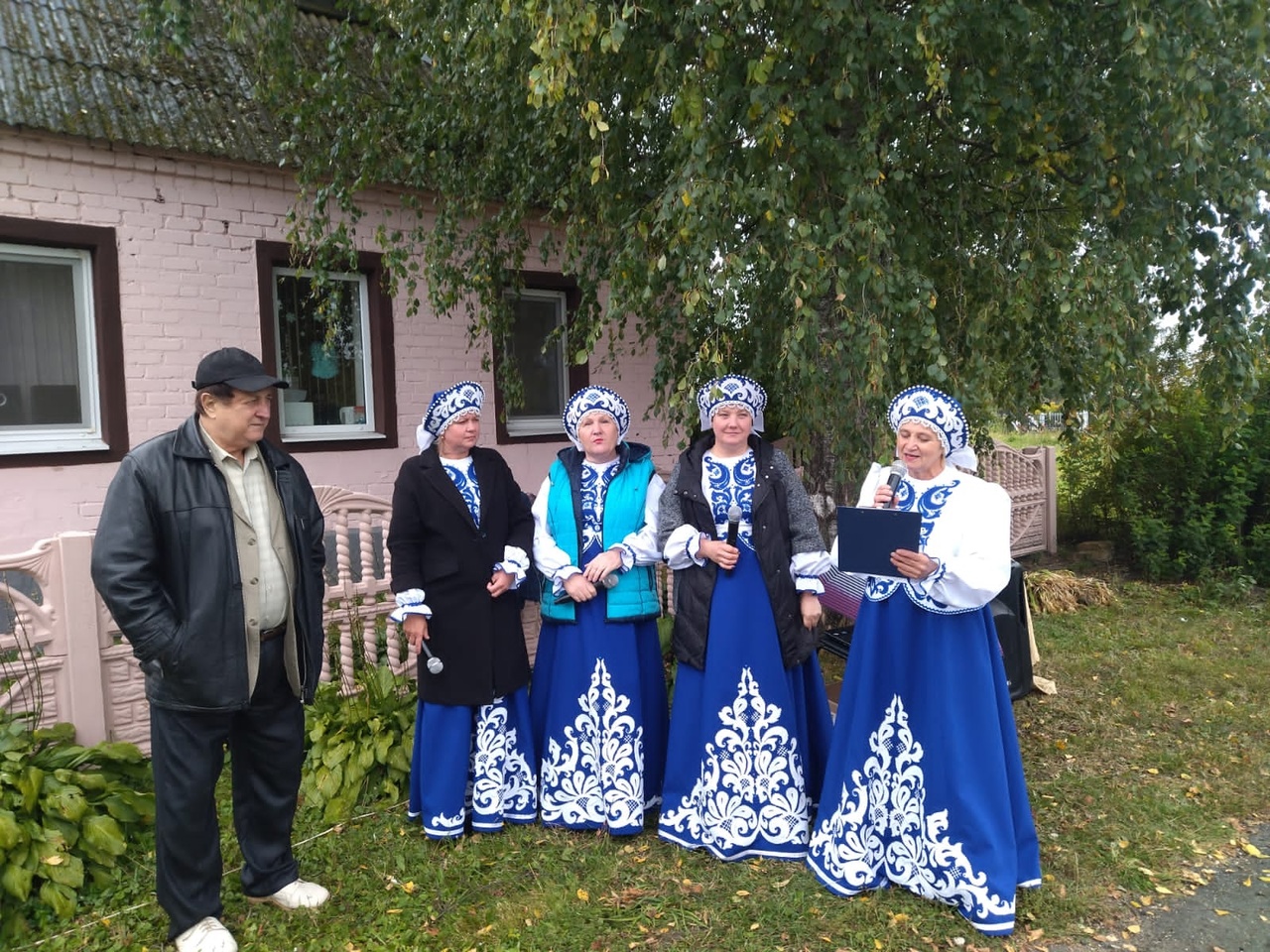 В Карачевском районе продолжаются концерты для избирателей