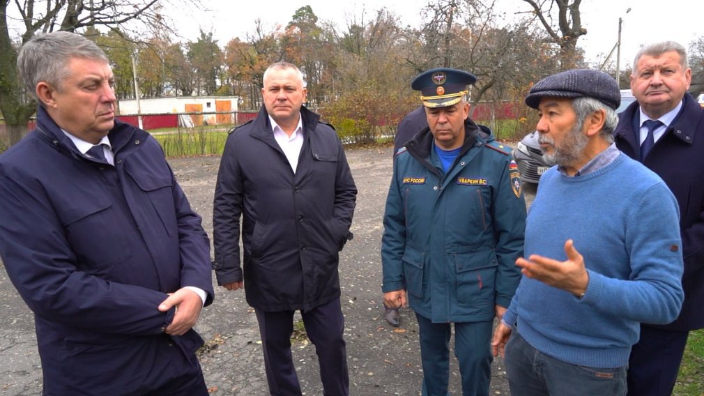 Глава Брянщины Богомаз рассказал о поездке в школу в Вышкове