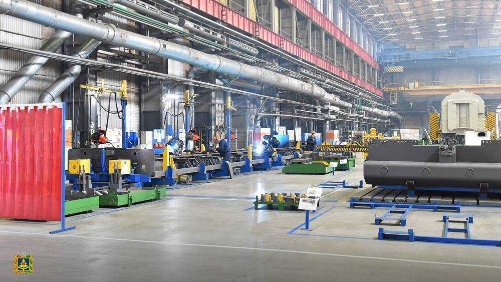 Брянские заводы реализуют 22 инвестиционных проекта