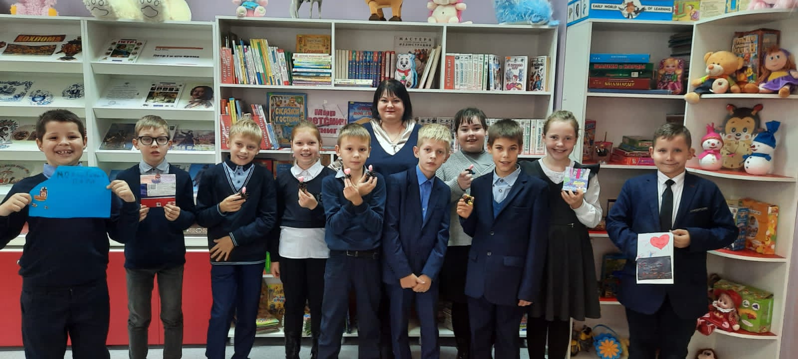 В Карачевской районной библиотеке прошло торжественное посвящение в читатели