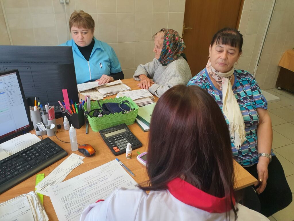 В Брянской области провели единый день диспансеризации пожилых людей