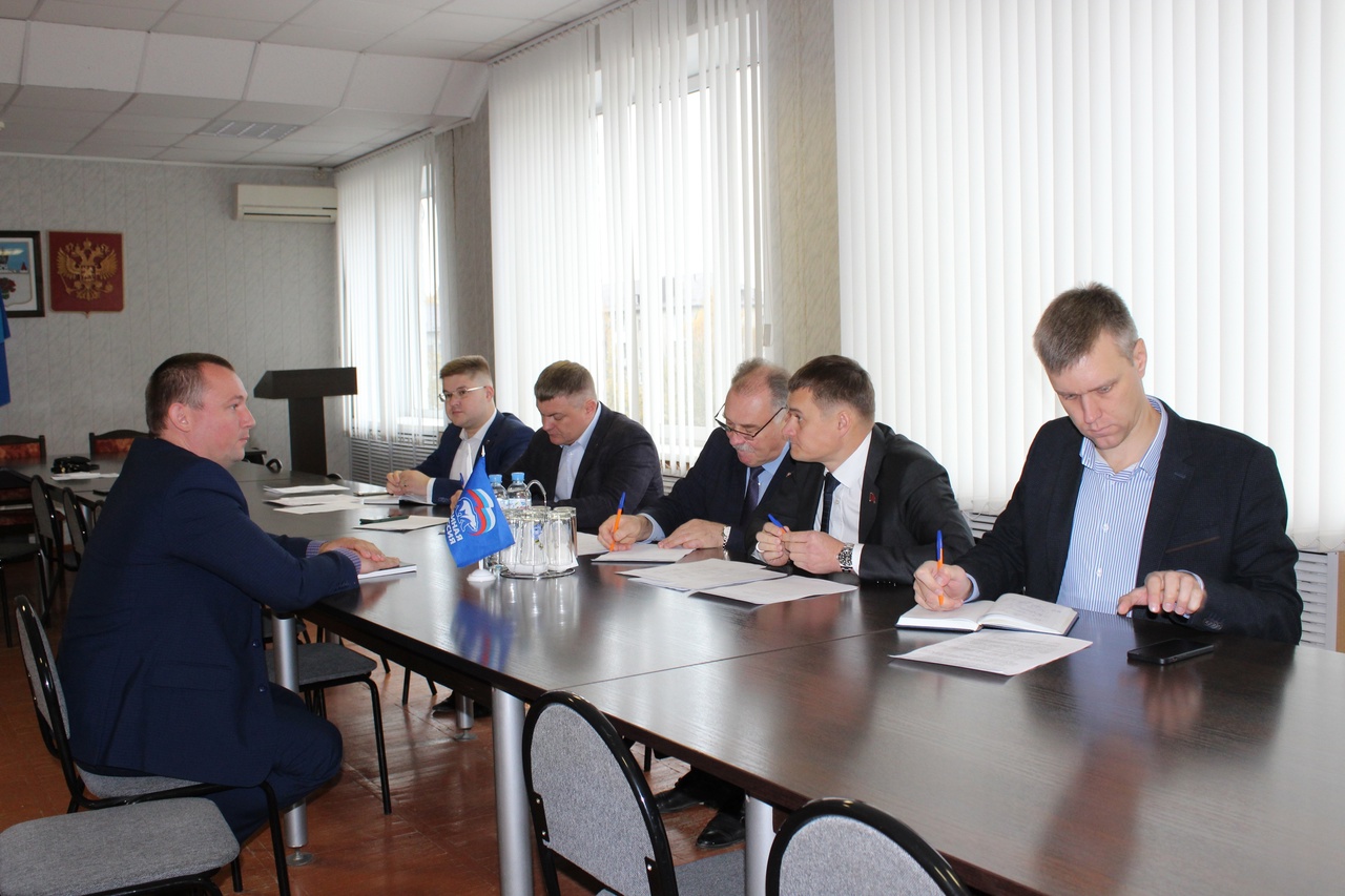 В Карачеве депутаты провели прием граждан