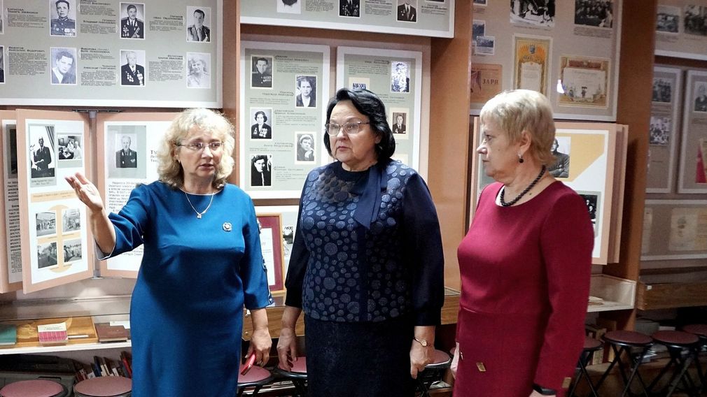 Людмила Журавлева посетила Центр технического образования в Карачевском районе