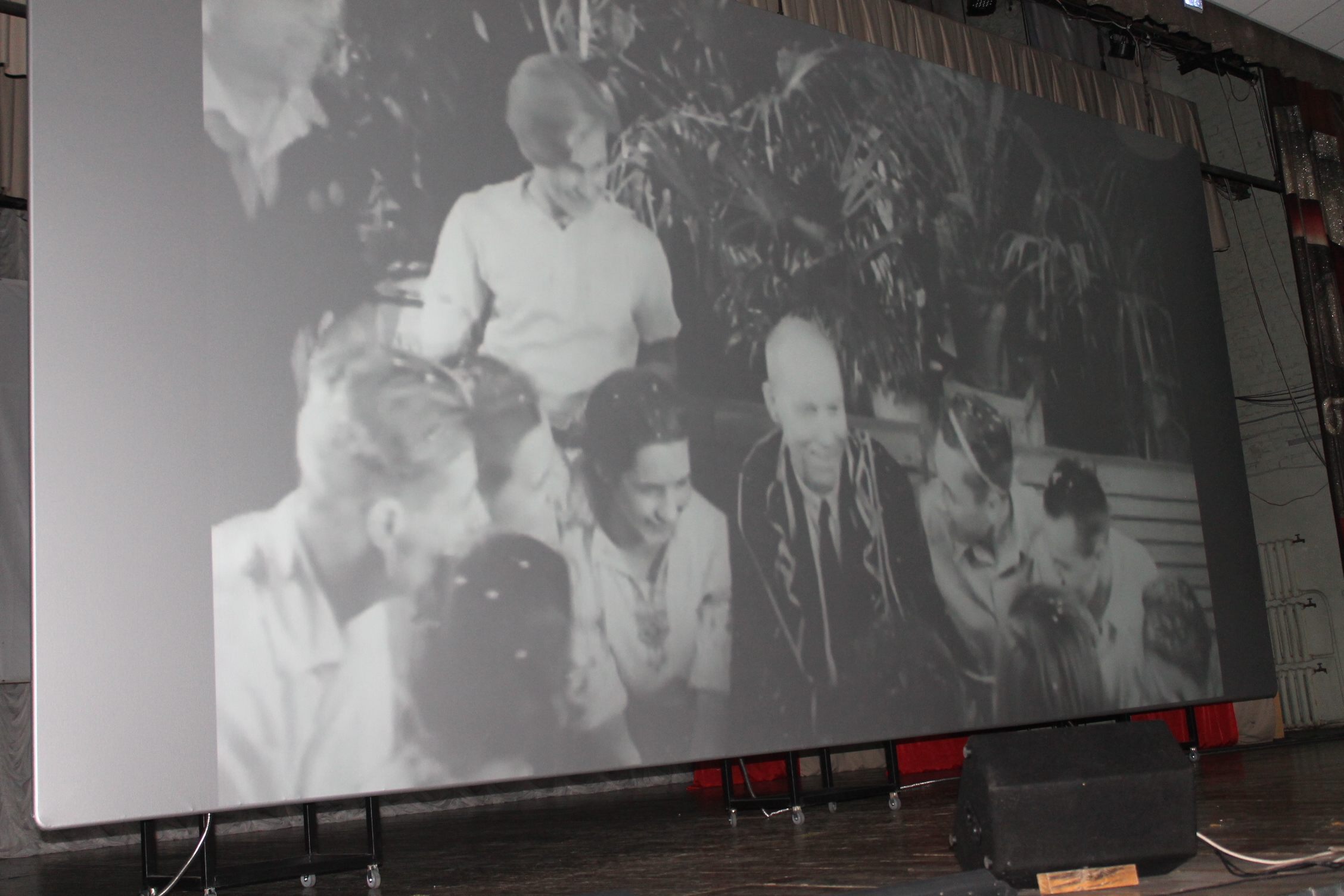 В Карачевском РДК показали документальный фильм о Великой Отечественной войне