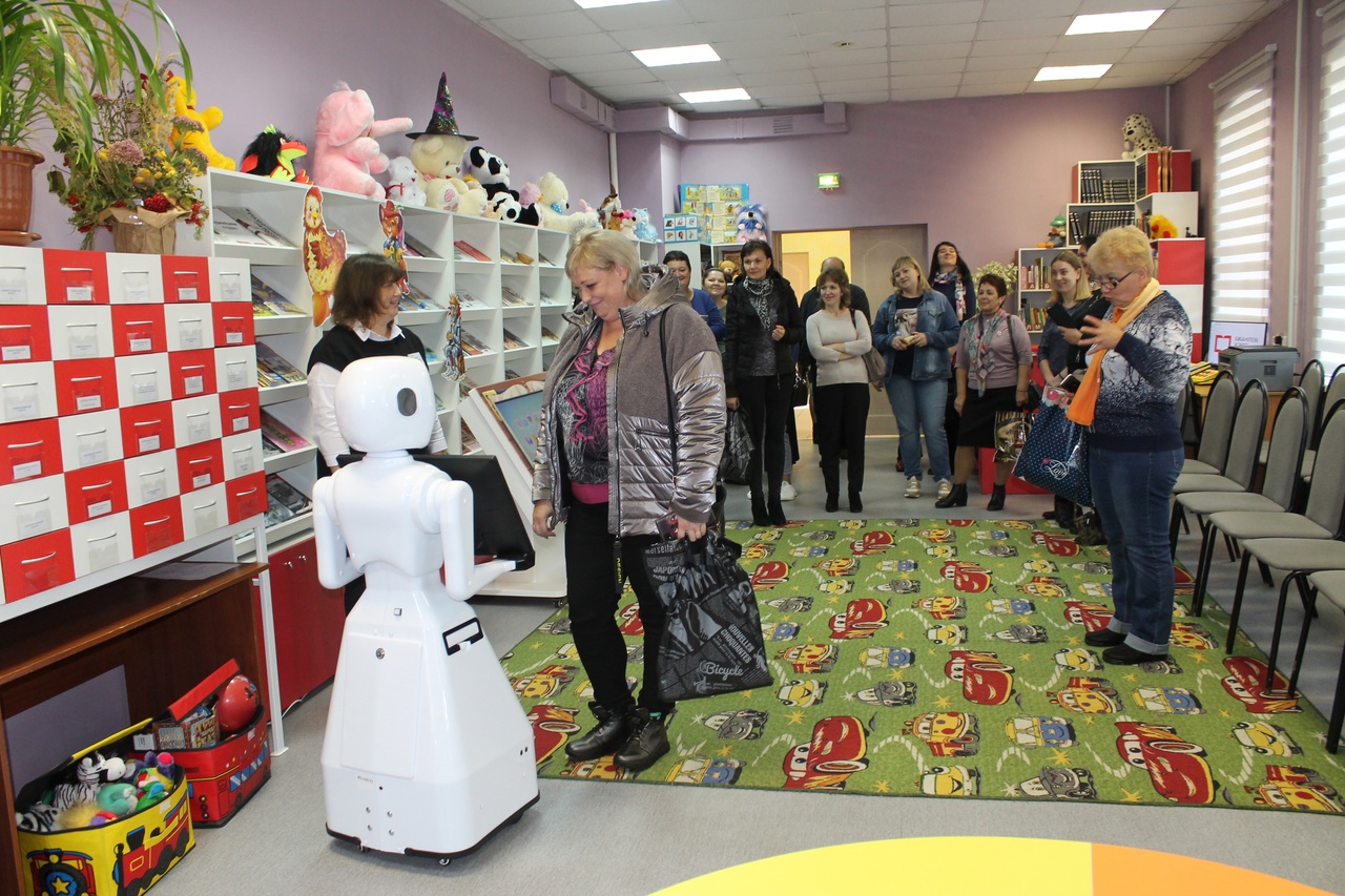 Карачевскую районную библиотеку посетили гости из Севского района