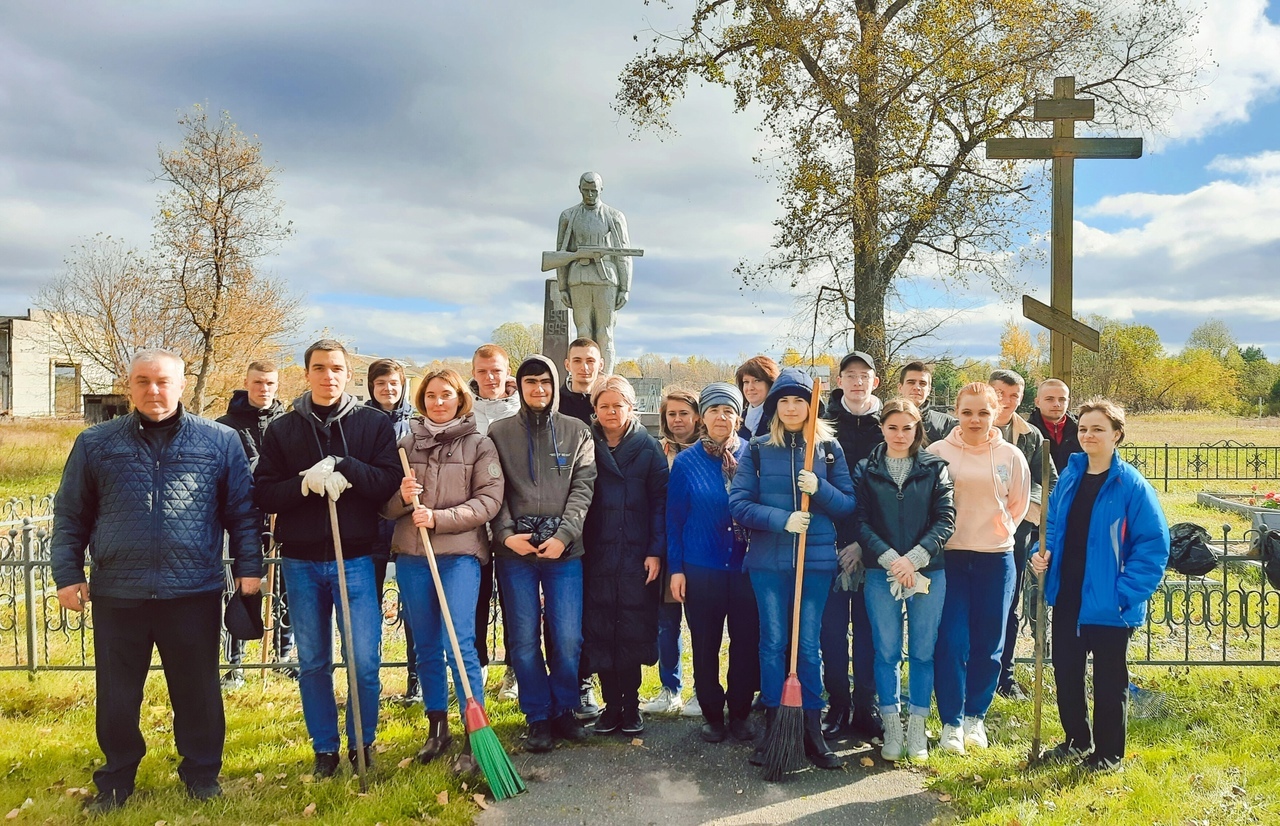 Карачевские студенты продолжают «Осеннюю неделю добра»