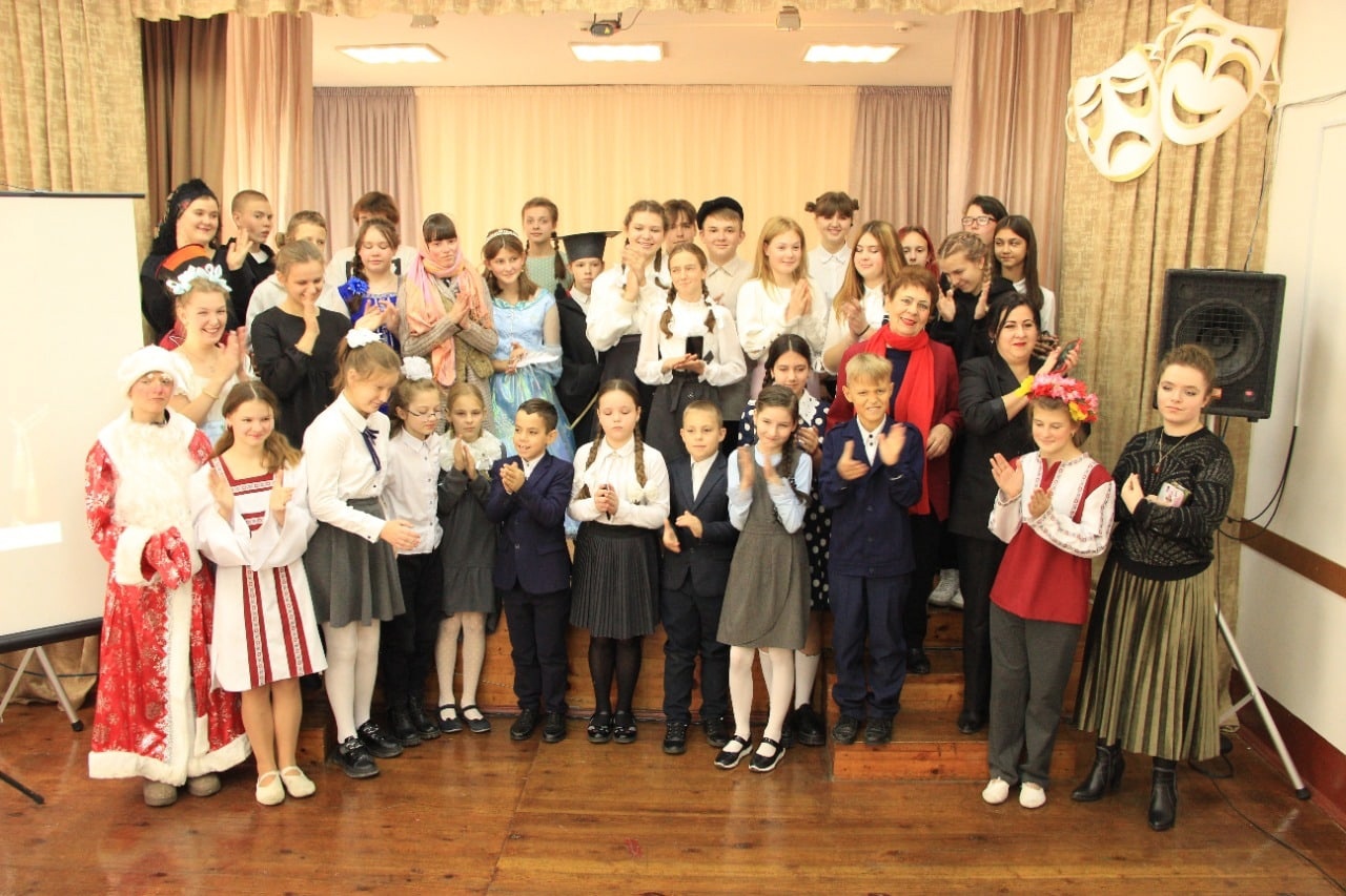 Фестиваль школьных театров состоялся в Карачеве