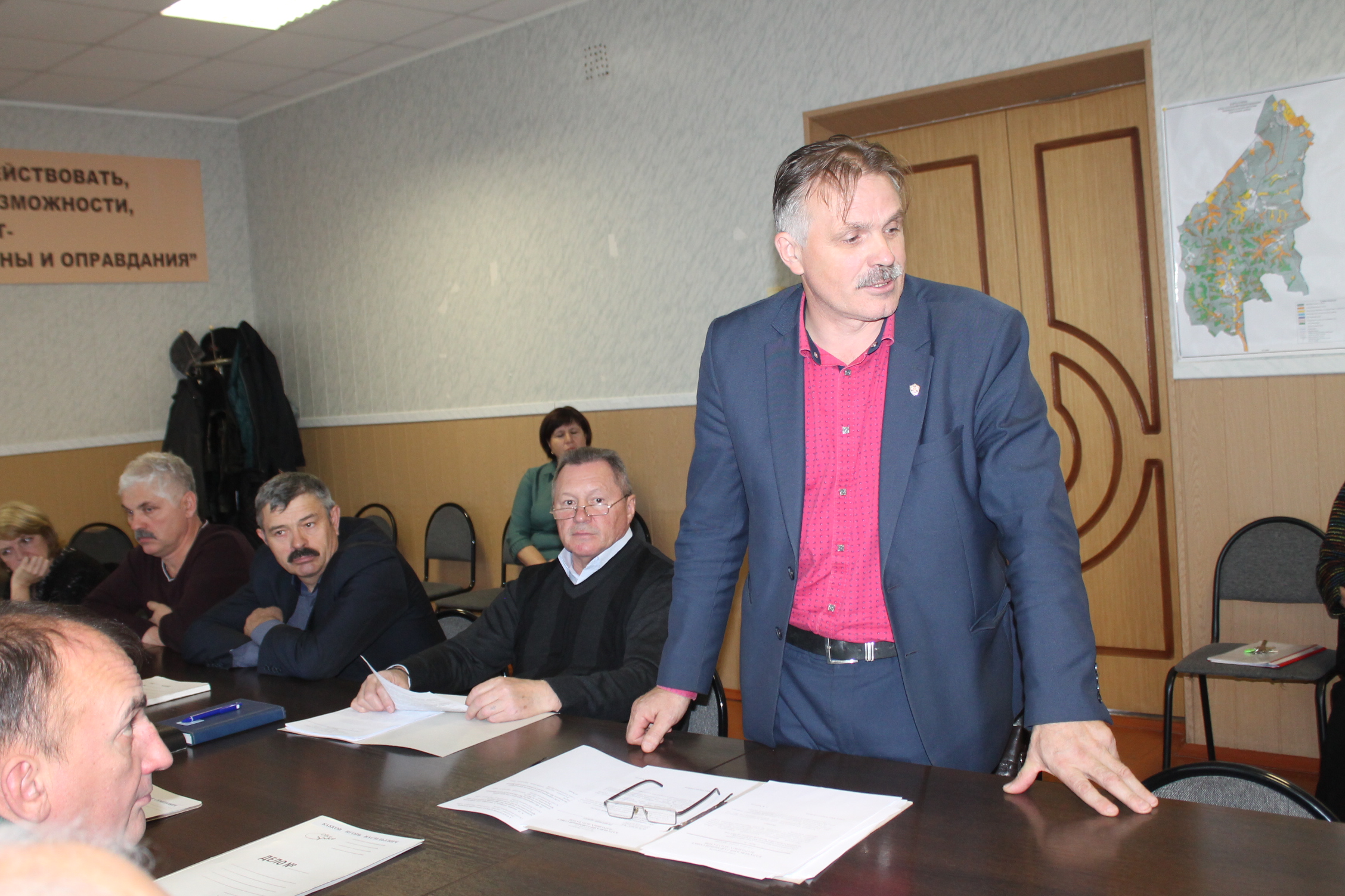 В Карачеве прошло заседание районного Совета народных депутатов