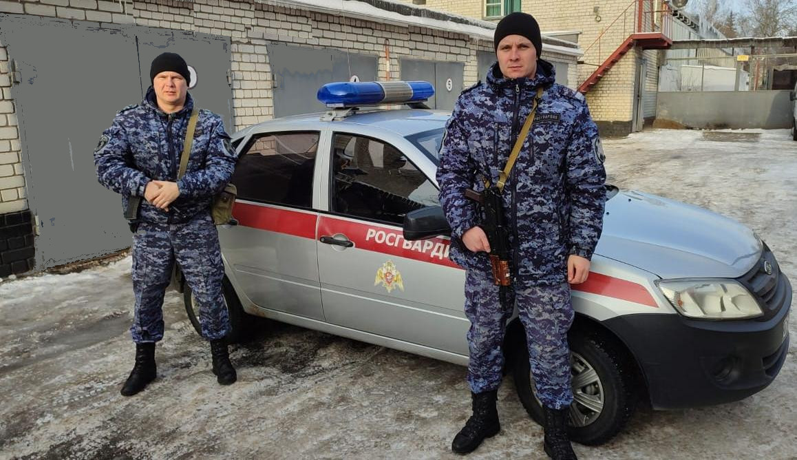 Патруль Росгвардии оперативно разыскал потерявшегося ребёнка в Брянске