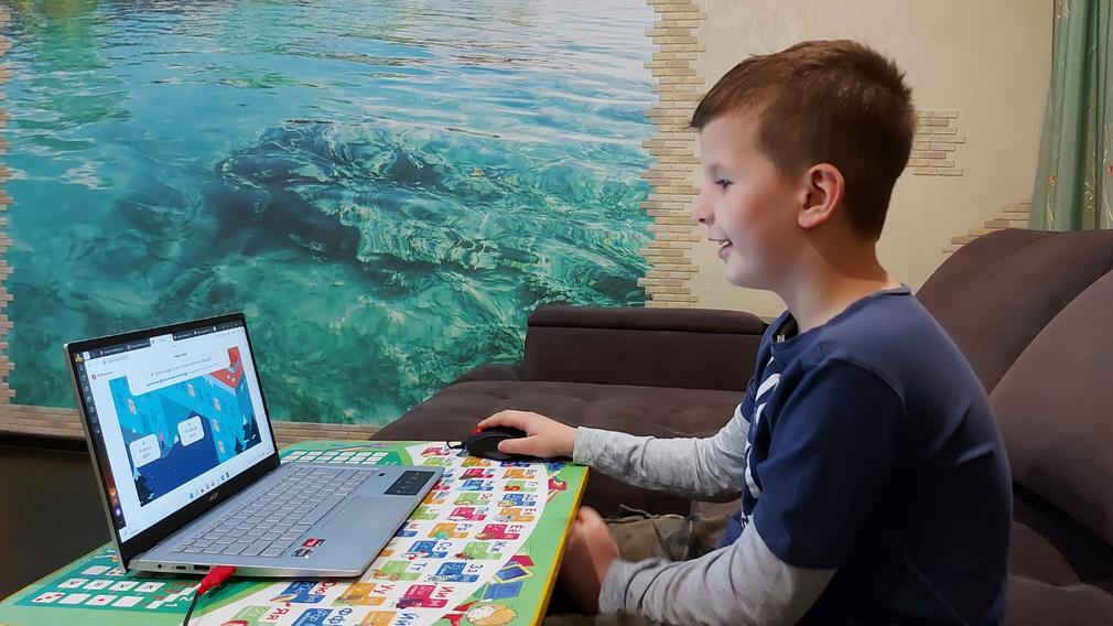 Растет число участников онлайн-олимпиады «Безопасные дороги»