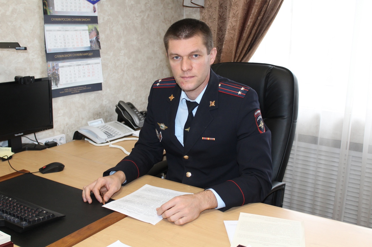 «Случайные люди в полиции не служат…»