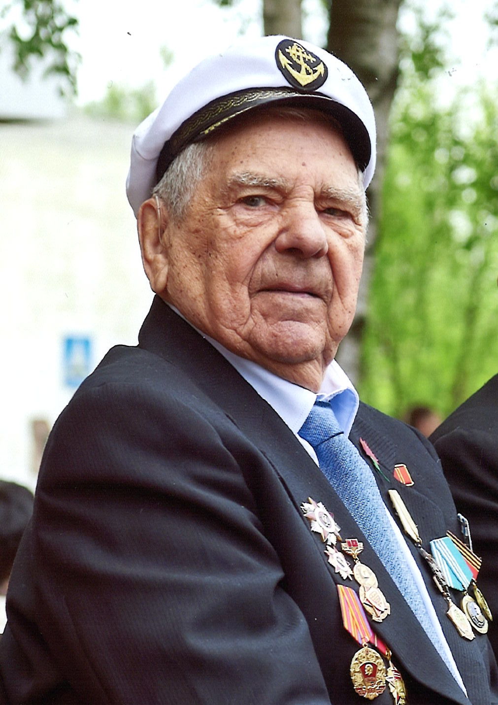 “ Вы спасали Россию, а значит, и нас…”