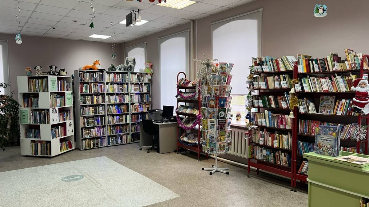 Обновленная модельная библиотека в Карачеве стала центром культурно-досугового времяпрепровождения