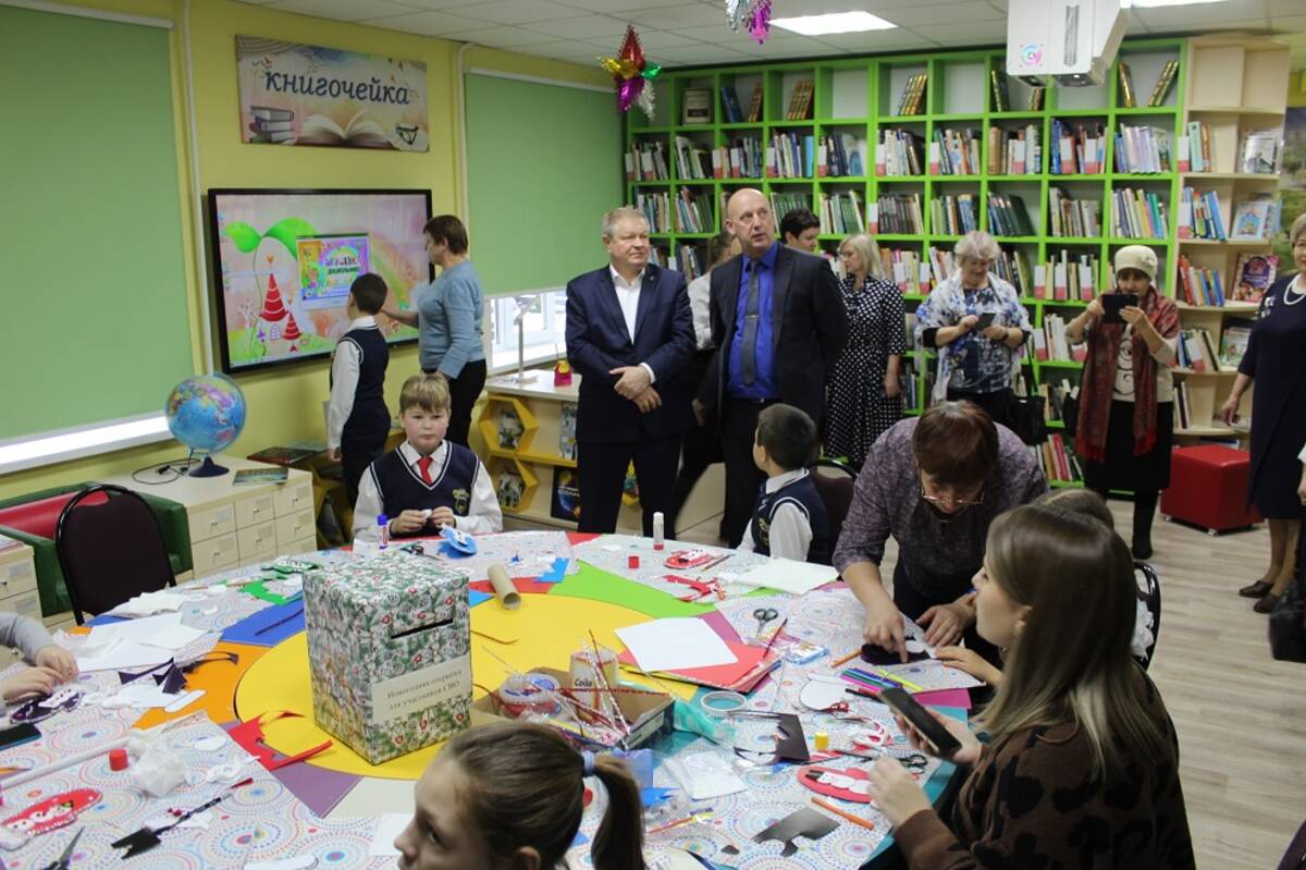 В брянской Жуковке открыли модельную библиотеку