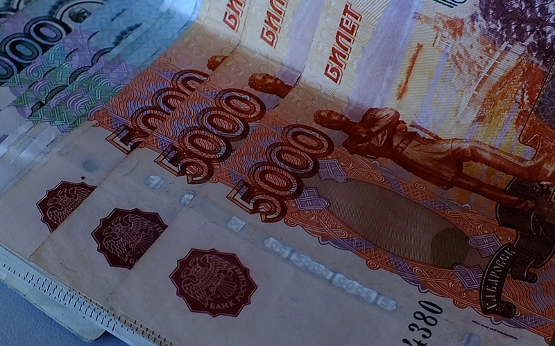 В Брянске с 1 февраля студенты, учащиеся и пенсионеры будут платить за поездки 15 рублей