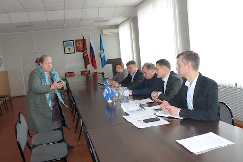 В интересах людей