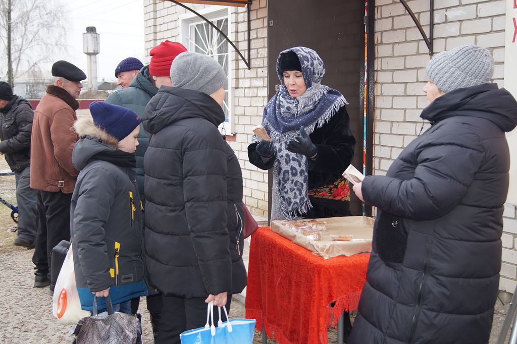 Работники Согласинского ПДК провели патриотическую акцию «Блокадный хлеб»