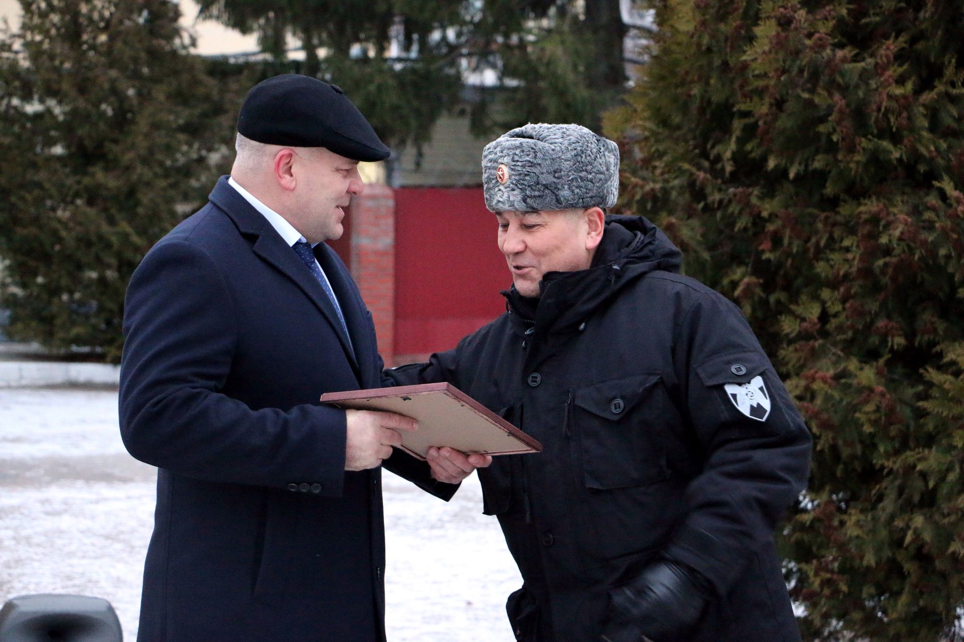 Валентин Суббот передал бойцам регионального Управления Росгвардии спецтехнику