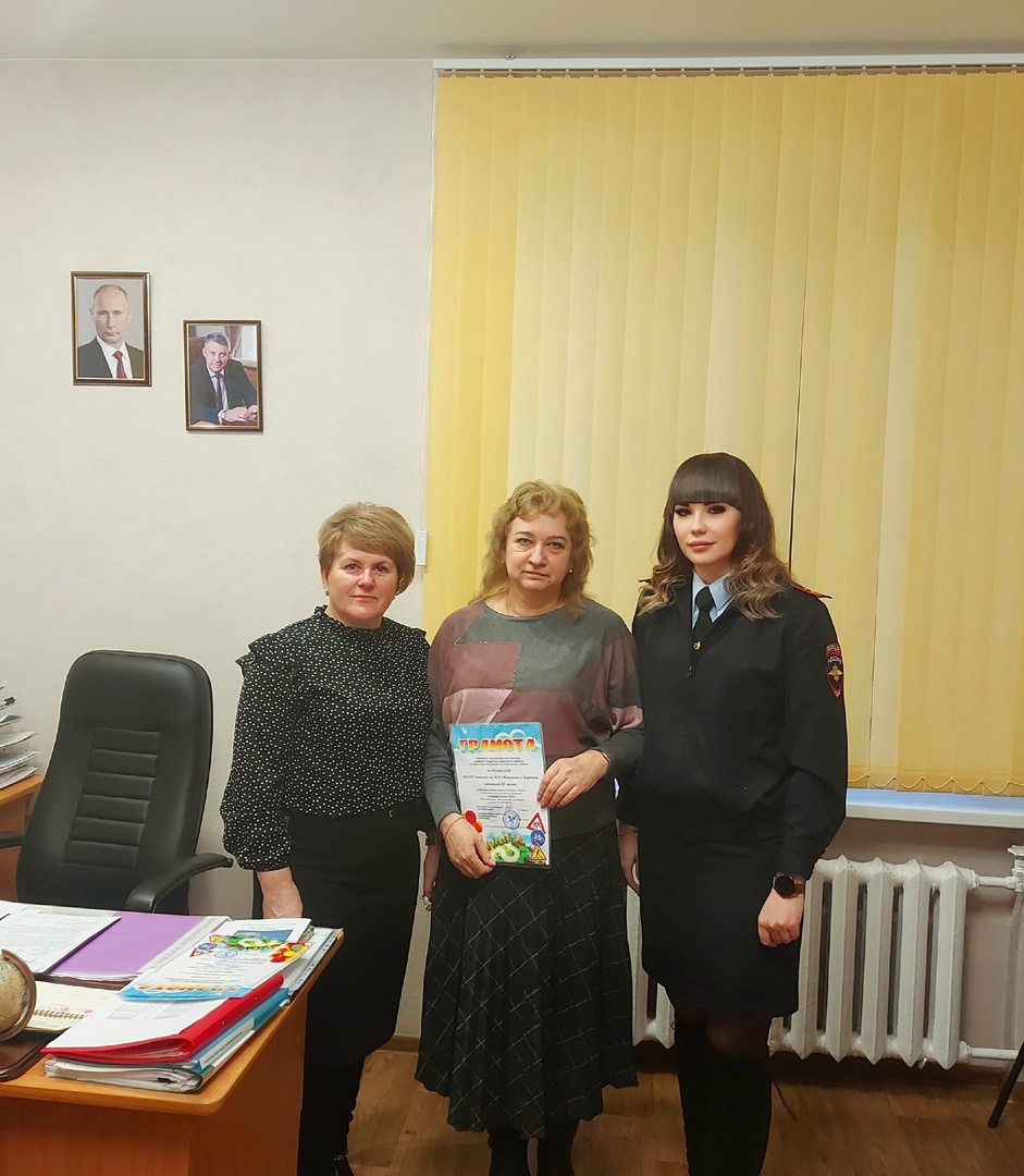 В Карачеве оценили дошкольные уголки ПДД