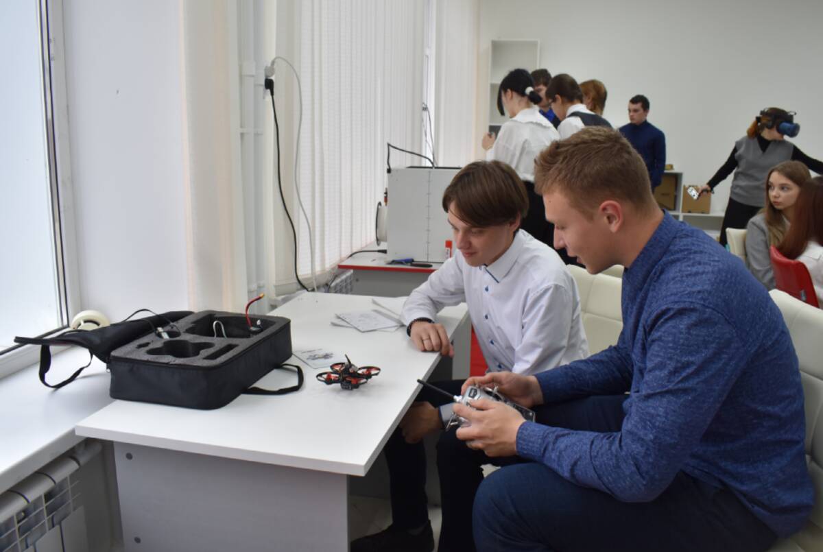 В брянской Клетне открылся образовательный центр «Кванториум»