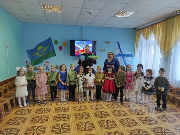 В детском саду №7 «Аленка» прошла встреча с ветераном вооруженных сил А.Н.Логвиновым