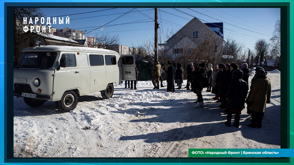 Брянский «Народный фронт» отправил в зону СВО автомобиль УАЗ