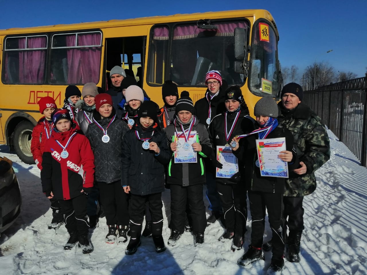 Карачевские спортсмены приняли участие в лыжных гонках